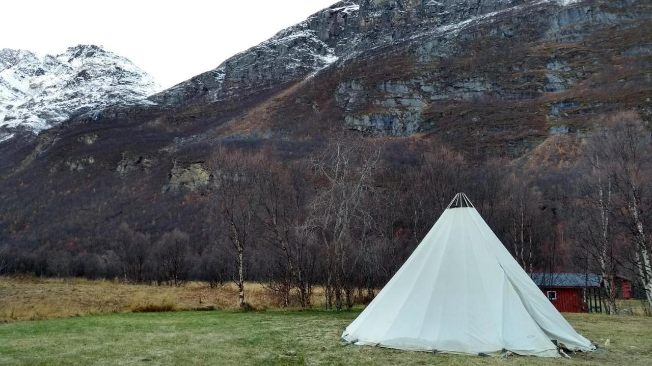 Basecamp Birtavarre Eksteriør billede
